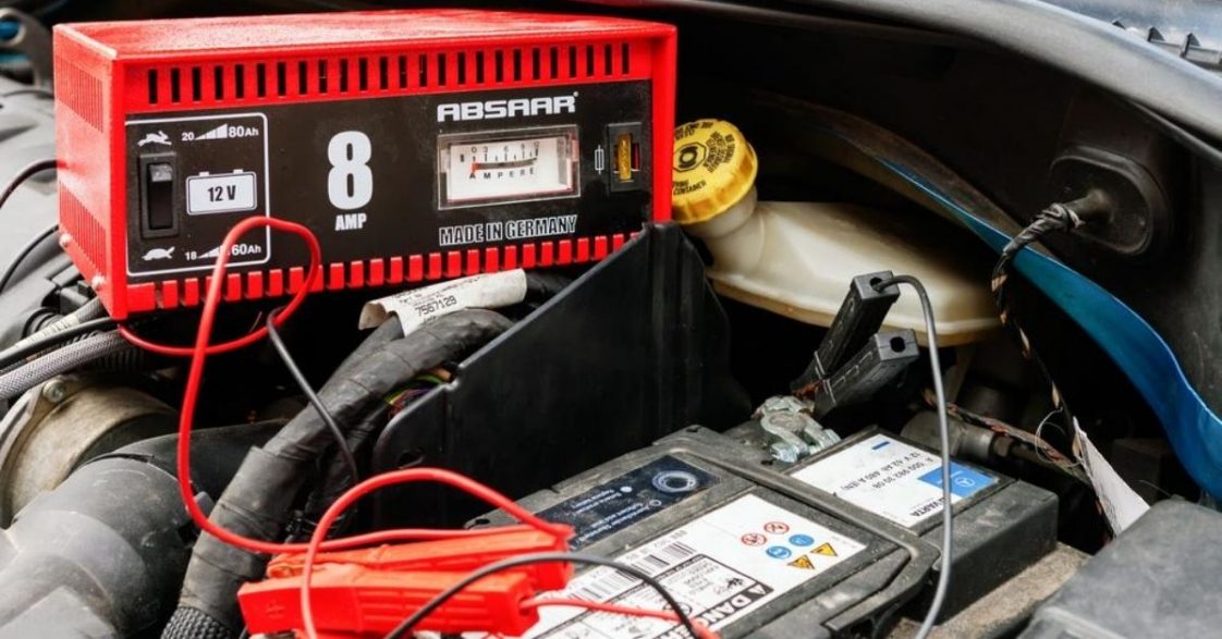 When Charging A Car Battery What Amps