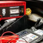 Testing with a multimeter to know the amperage in my car battery