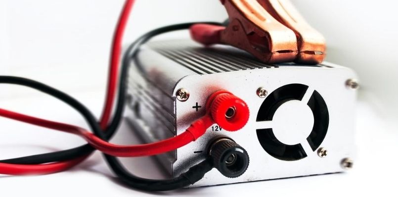 With the right knowledge, you can purchase the correct 12v power inverter