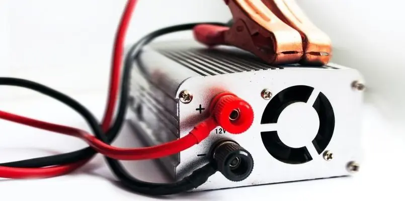 With the right knowledge, you can purchase the correct 12v power inverter