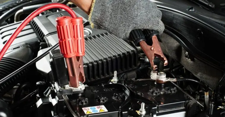 Having a right jump starter can revive your dead car battery