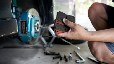 Knowing the best time to change brake pads can prevent from a car accident