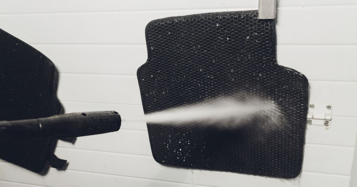 How To Clean Car Floor Mats With Bad Stains (Rubber, Carpet)