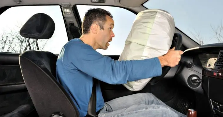 Airbag came our, but I wonder if I can still drive or not