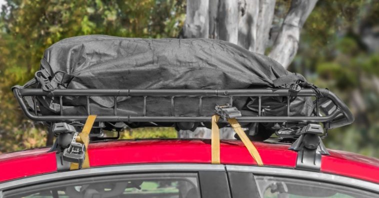 Choosing a reliable roof luggage bag can last longer and easier to carry than a roof box