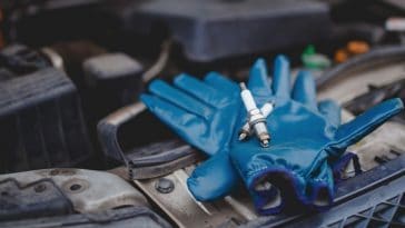 Replacing new spark plugs and taking a rest