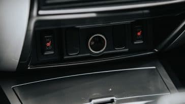 My car power outlet is now working so I will need to fix with the right instruction