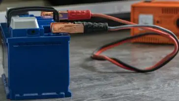 How to read a car battery charger