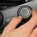 Diagnosing the symptoms of blowing warm air in your car