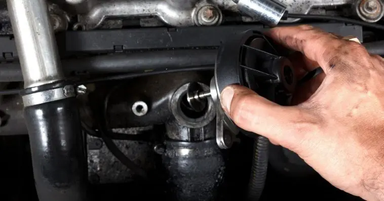 What damage can a faulty egr valve cause