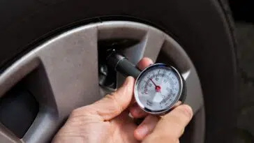 Do you know how much air should I put in my tires? Let's find out