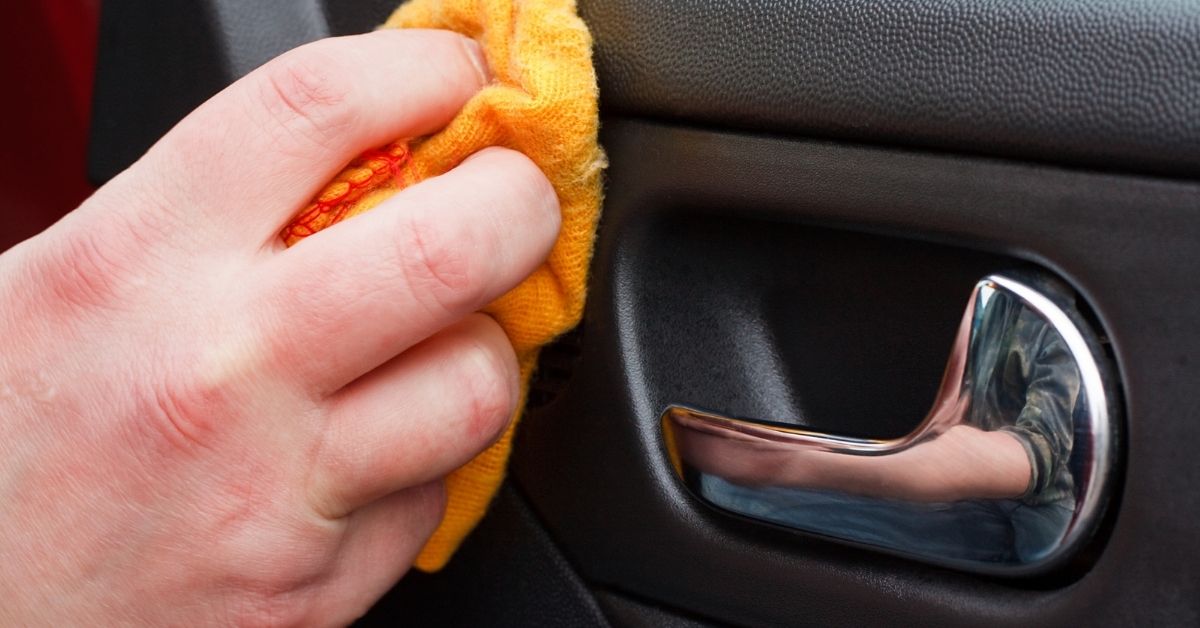 How To Remove Scratches From Plastic Car Interior [Easy Fix]