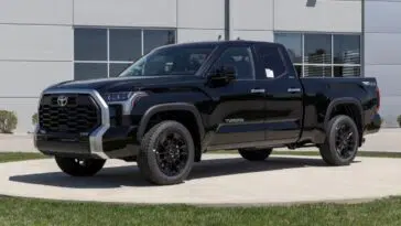 Learn why Toyota Tundra is one of the most popular trucks and find the pros and cons of that vehicle