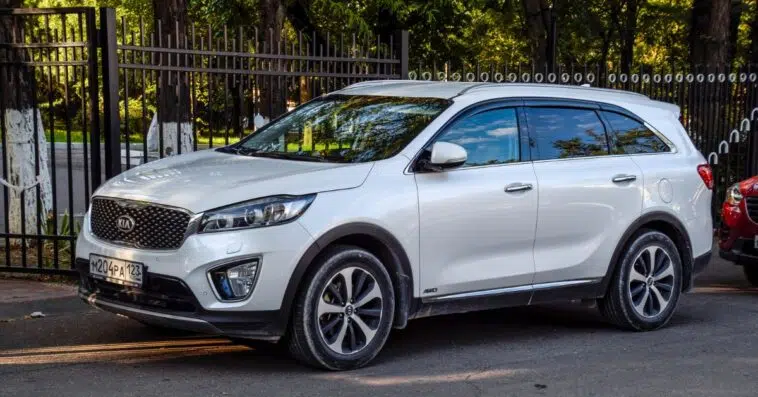 Learn good and bad things about the Kia Sportage models