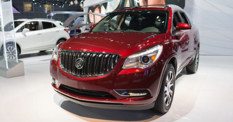 Compare the list of the Buick Enclave reliability by year