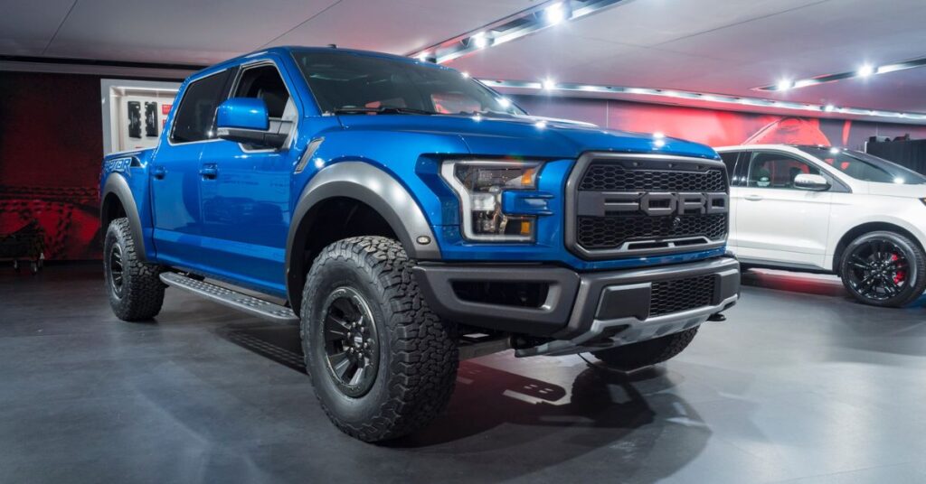 5 Best And Worst Years For The Ford Raptor [2023 Updated]