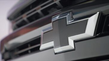 Rollercoaster Ride of Excellence and Errors on chevy silverado