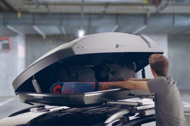 Rooftop cargo carriers